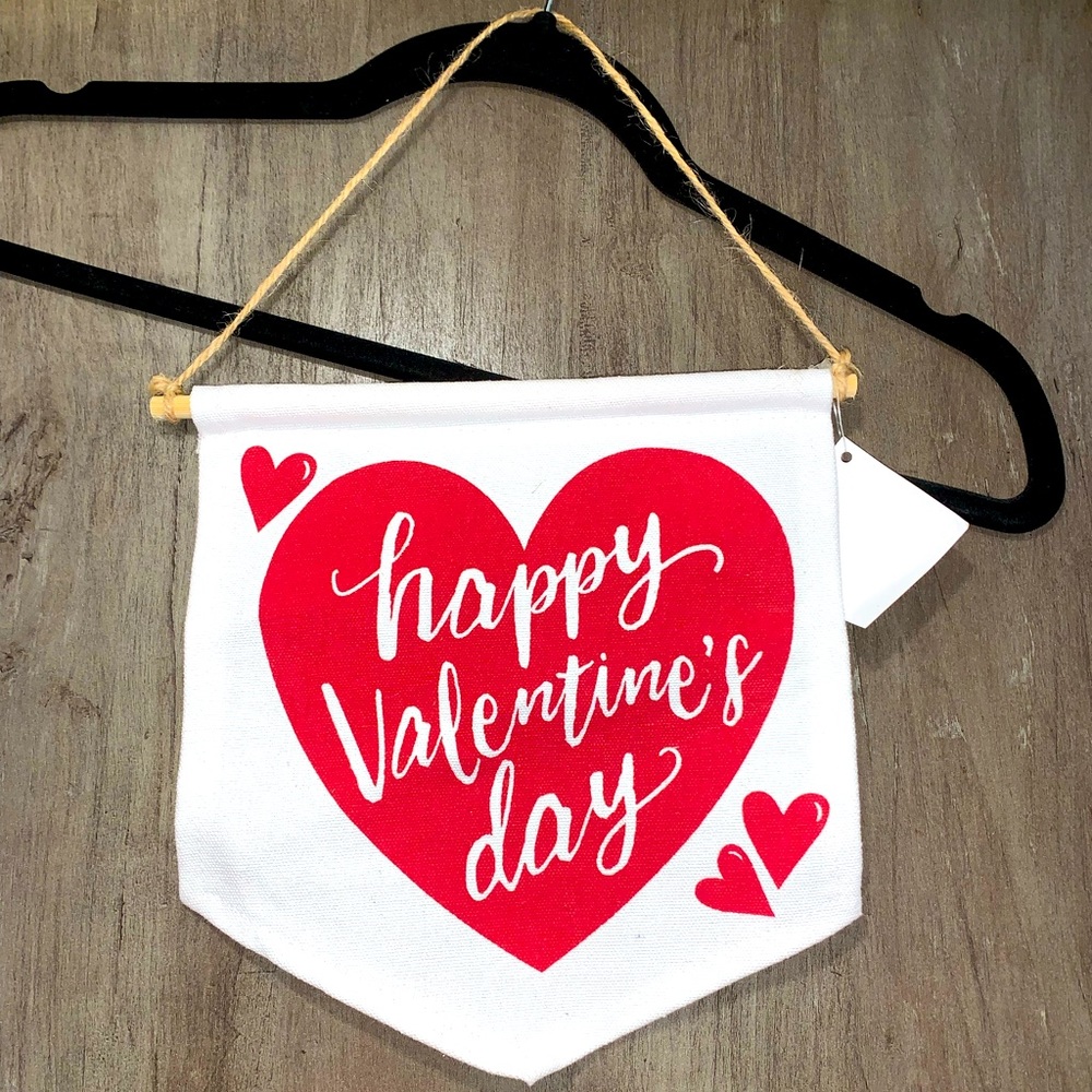 Valentine’s Day decor bundle